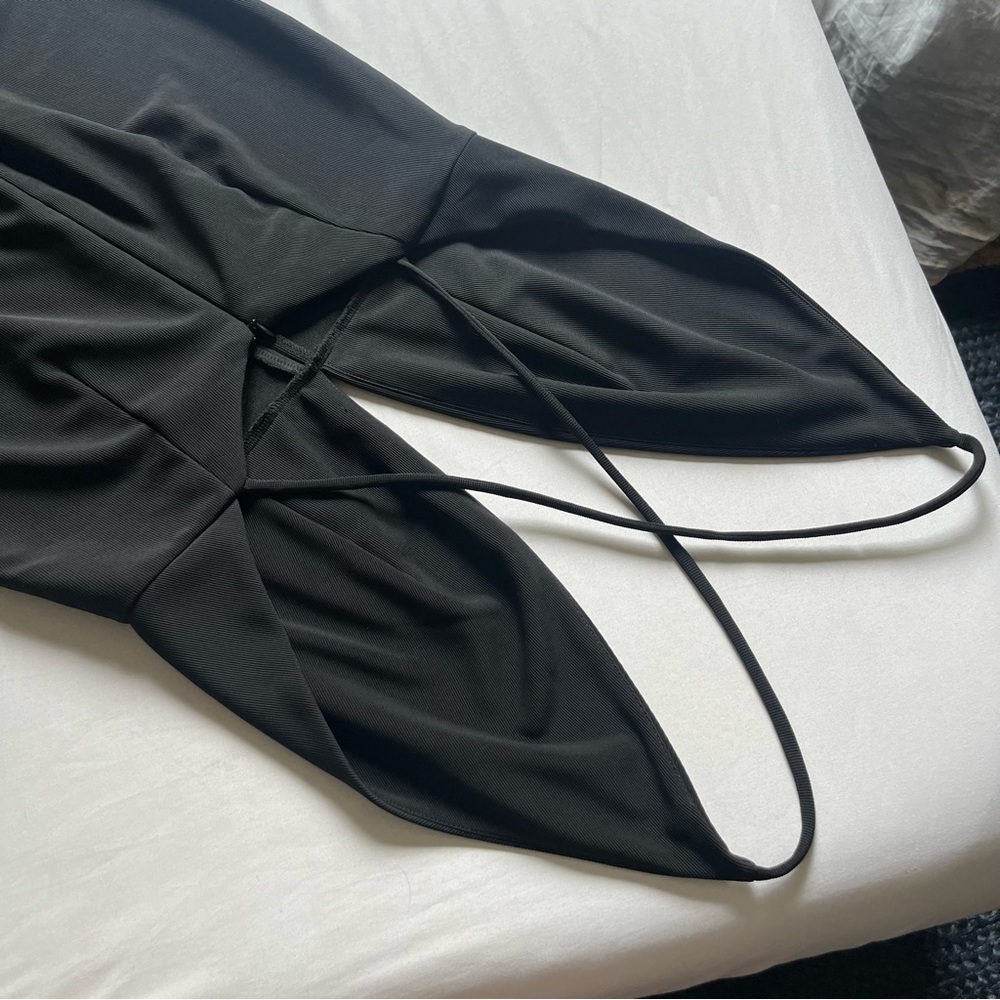 Solace London Black Maxi Dress - Picture 4 of 7